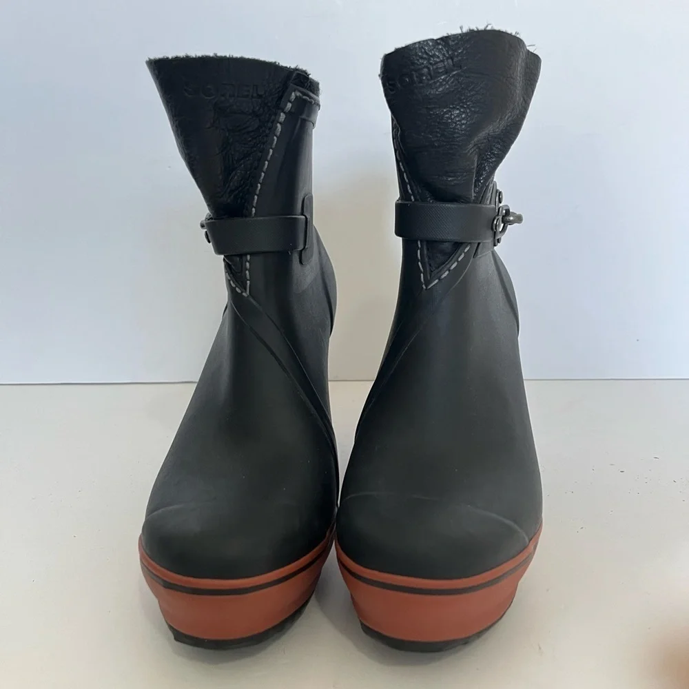Sorel Medina Rain Heel Boots Black Rubber Size 6